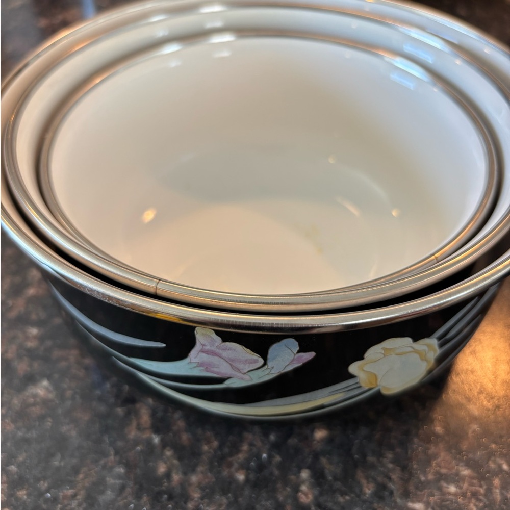 Mikasa Floral Nesting Bowls Metal Made in Japan Three Bowls 80s